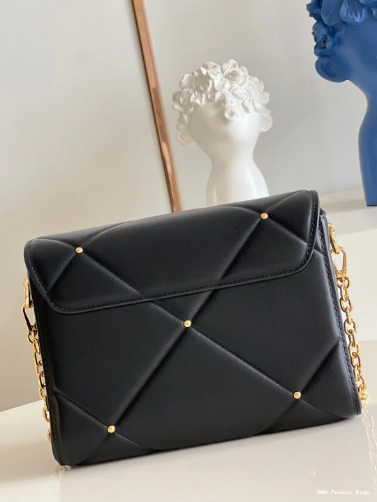 AAA Pruses Bags TWIST VUITTON LOUIS MM 0809